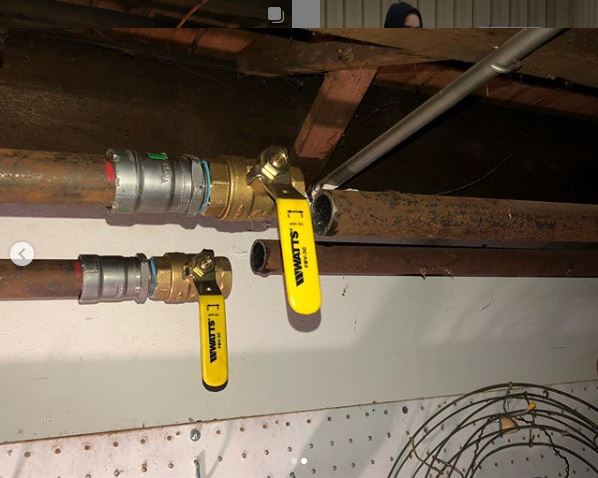 Gas pipe installation and repair